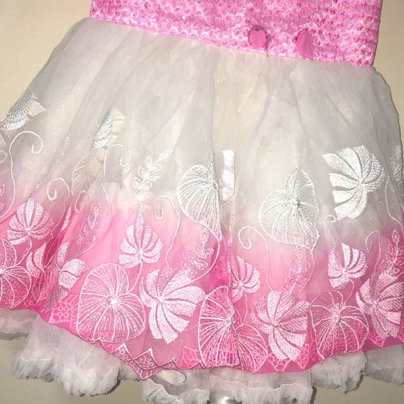 DRESS FOR A TODDLER 3T-4T - Picture 3 of 4